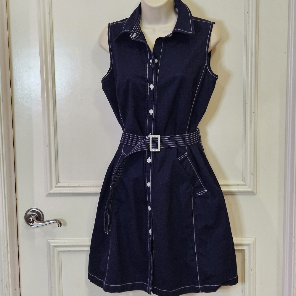 Isaac Mizrahi Navy Blue/White Trim Sleeveless Belted Button Front Dress, Medium - Picture 3 of 16